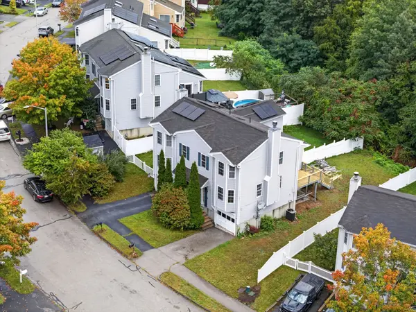 58 Ledgecrest Dr #58, Worcester, MA 01603