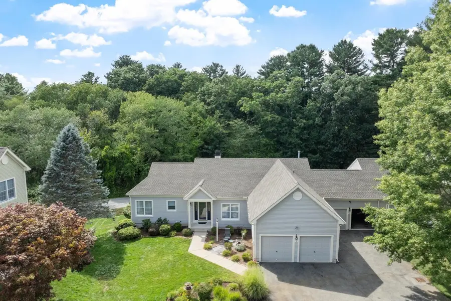 2 Nelson Cir #2, Bedford, MA 01730 - #2