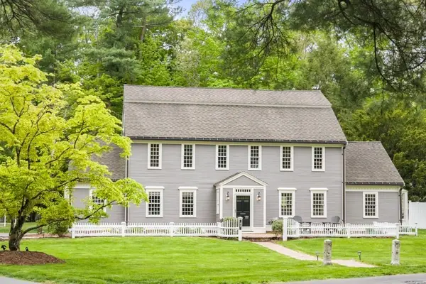 41 Longmeadow Road, Wellesley, MA 02482