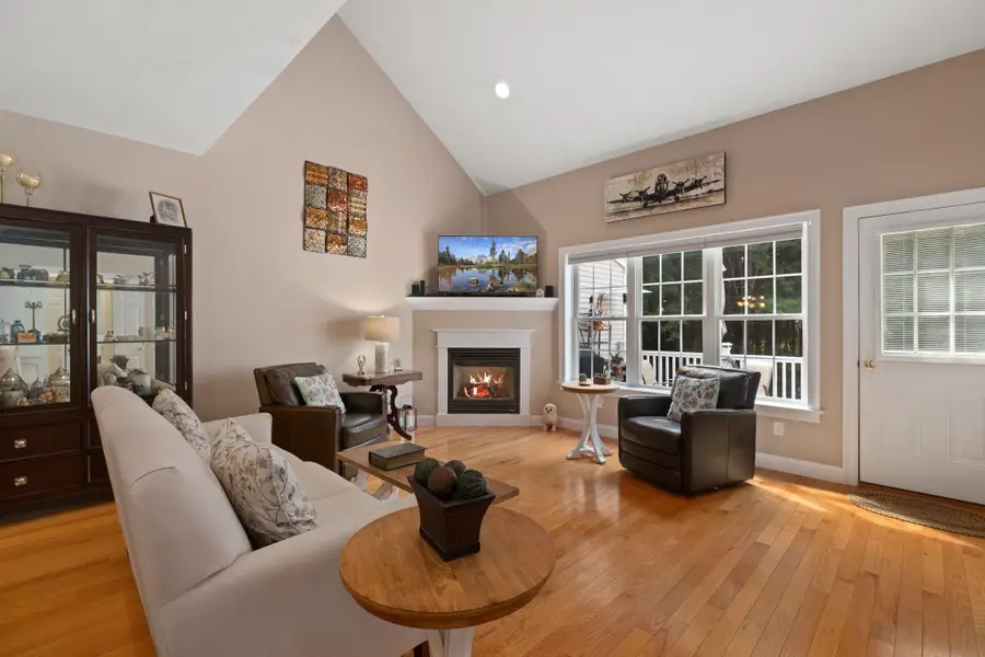 1 Pine Ridge Dr #2, Medway, MA 02053 - #2