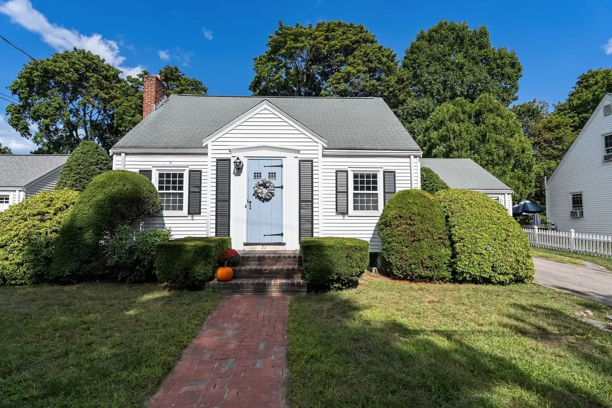 71 Sheppard Ave, Braintree, MA 02184 - #1