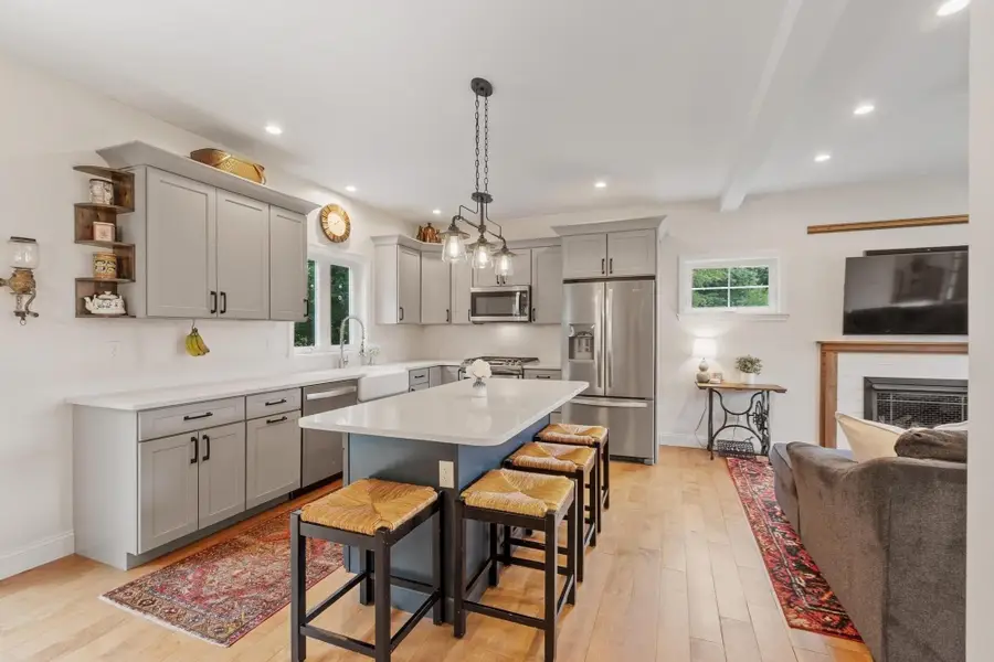 837 New West Townsend Rd, Fitchburg, MA 01462 - #2