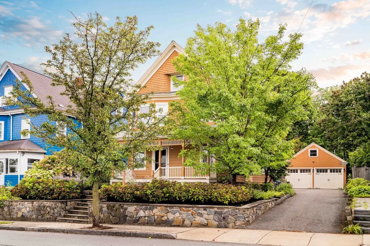 52 Hillsdale Road, Medford, MA 02155 - #1