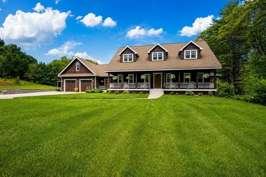 3 Lealand Peck Dr, Wrentham, MA 02093 - #2