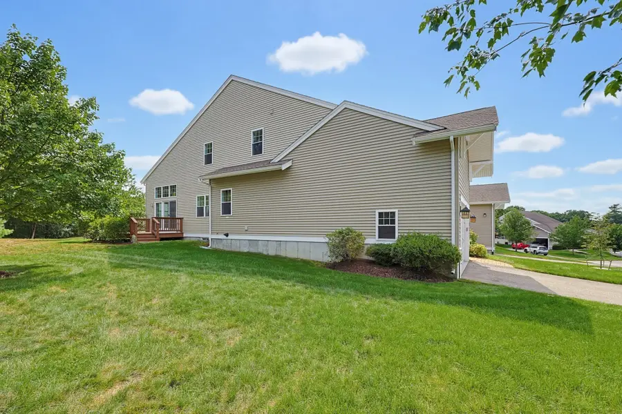 106 Walden Way #106, Milford, MA 01757 - #3