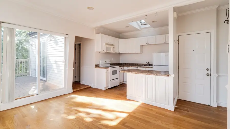 47 Moseley St #3, Boston, MA 02125 - #2