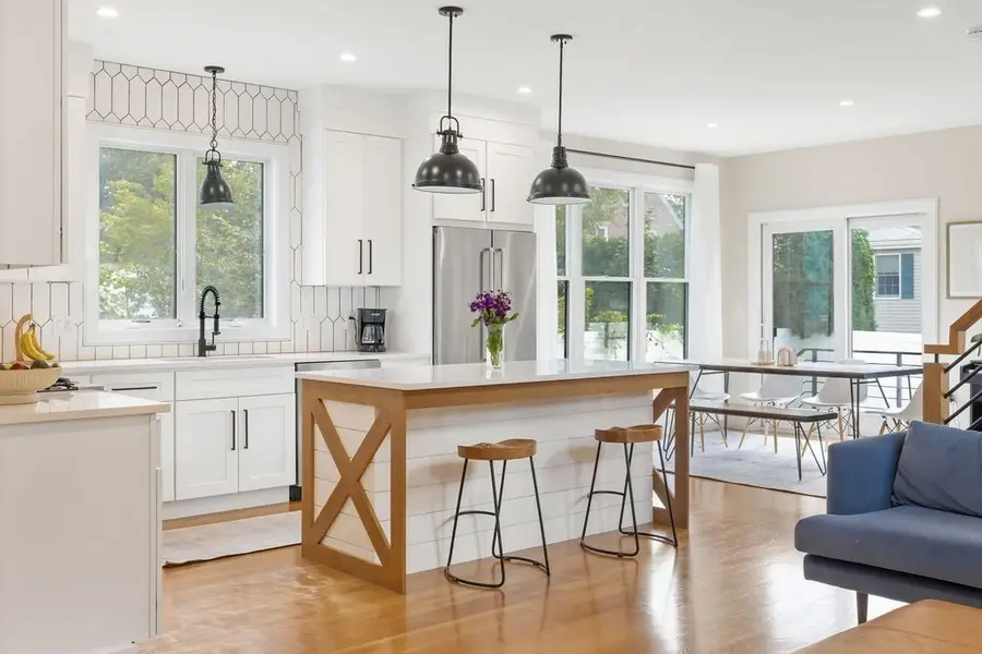 167 Chapel St #167, Newton, MA 02458 - #2