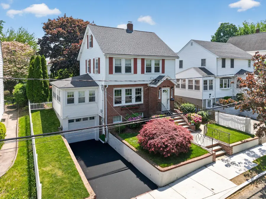 33 Underwood St, Belmont, MA 02478 - #2