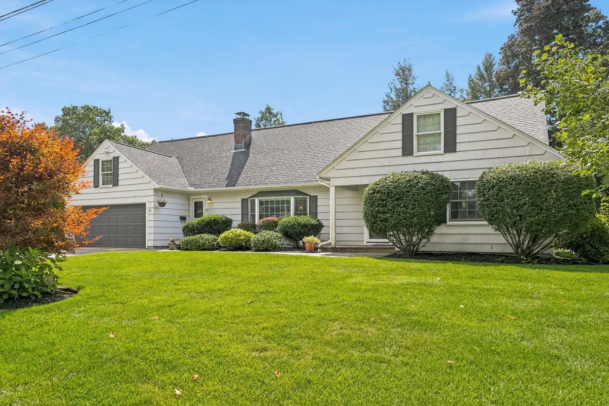 21 Woodbridge Rd, North Andover, MA 01845 - #1