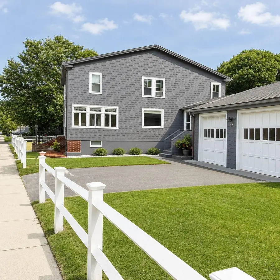 147 South St, Marlborough, MA 01752 - #3