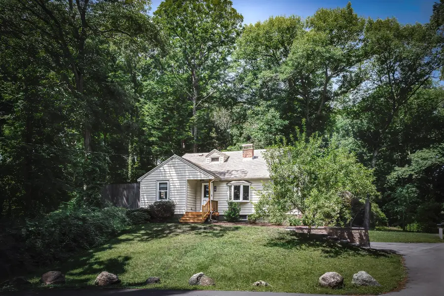 19 Gail St, Topsfield, MA 01983 - #2