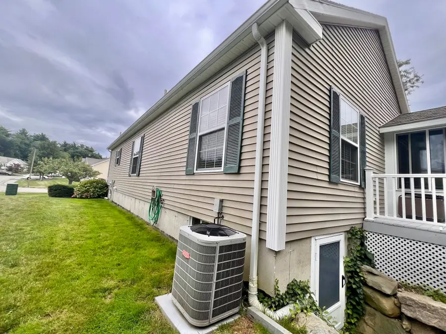 21 Hemlock Dr, Bridgewater, MA 02333 - #2