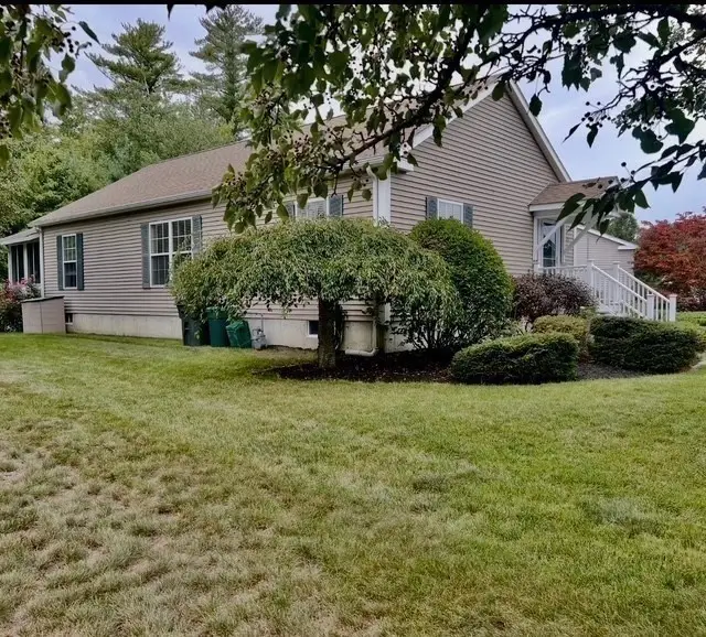 21 Hemlock Dr, Bridgewater, MA 02333 - #3