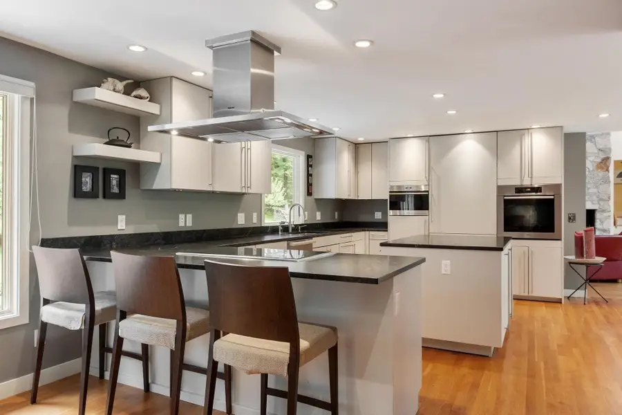 2 Sutton Pl, Acton, MA 01720 - #3