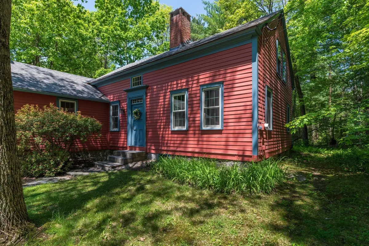 266 Turners Falls Rd, Montague, MA 01351 - #1
