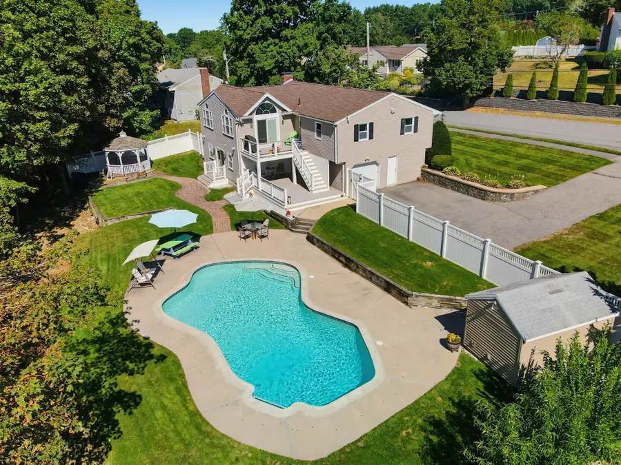 18 Princeton St, Peabody, MA 01960 - #2
