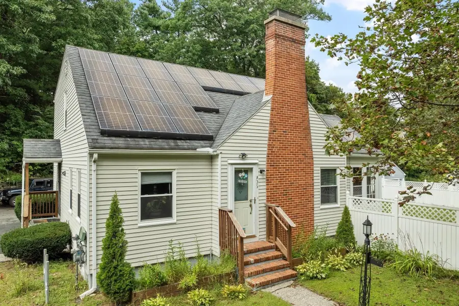 406 Lincoln St, Fitchburg, MA 01420 - #2
