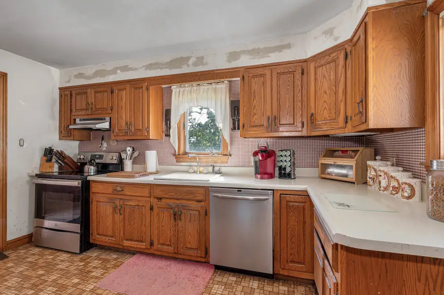 7 Peters St, North Andover, MA 01845 - #2
