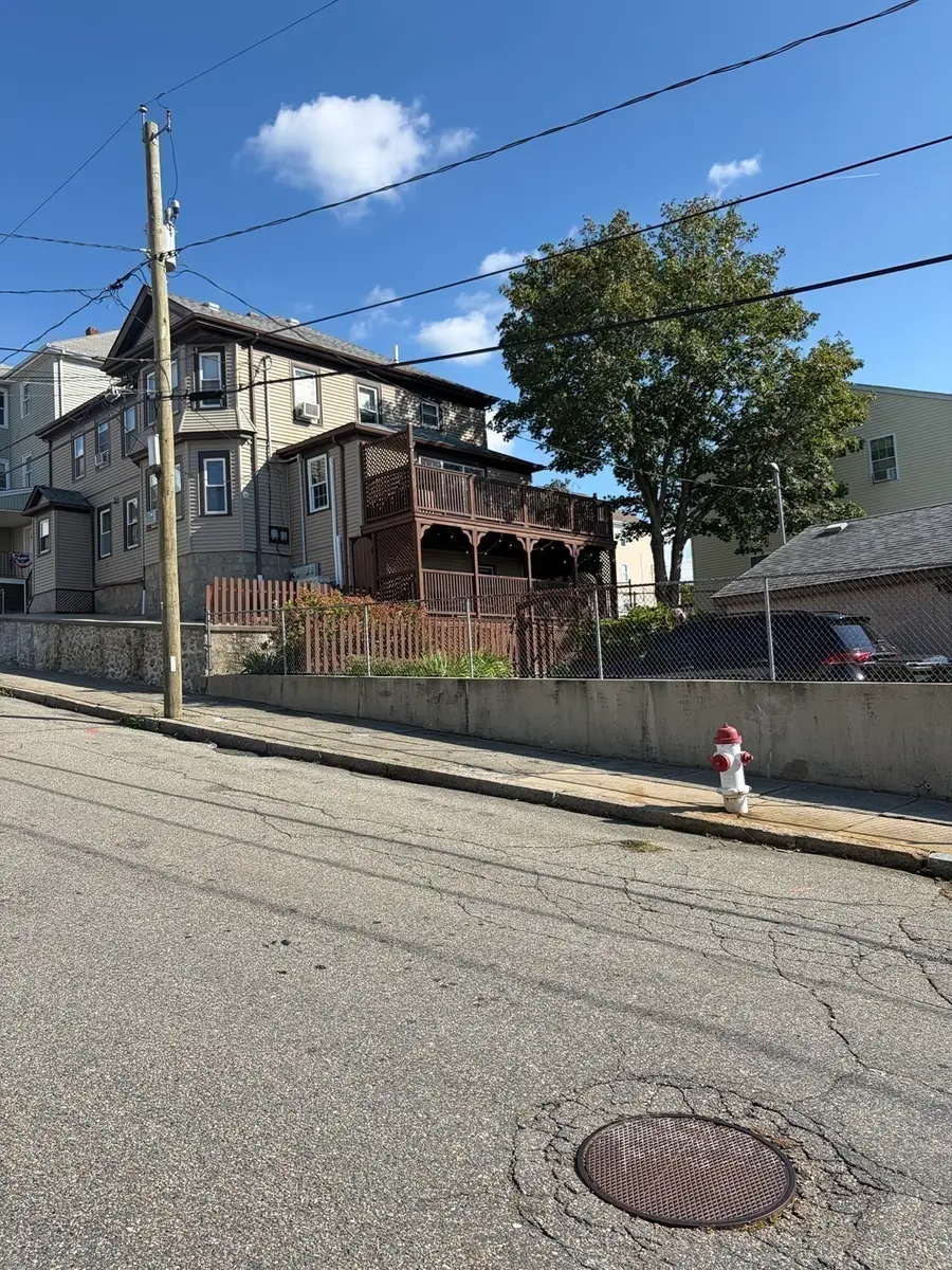 117 Last Street, Fall River, MA 02724 - #2