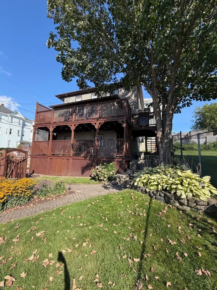 117 Last Street, Fall River, MA 02724 - #3