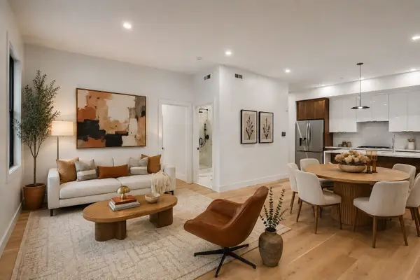 47 Condor St #202, Boston, MA 02128