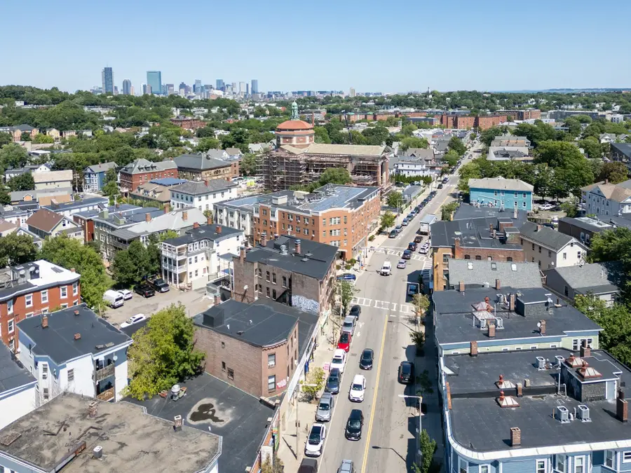 370-372 Centre St, Boston, MA 02130 - #2