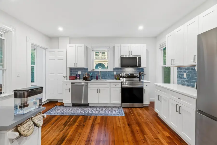 370-372 Centre St, Boston, MA 02130 - #3