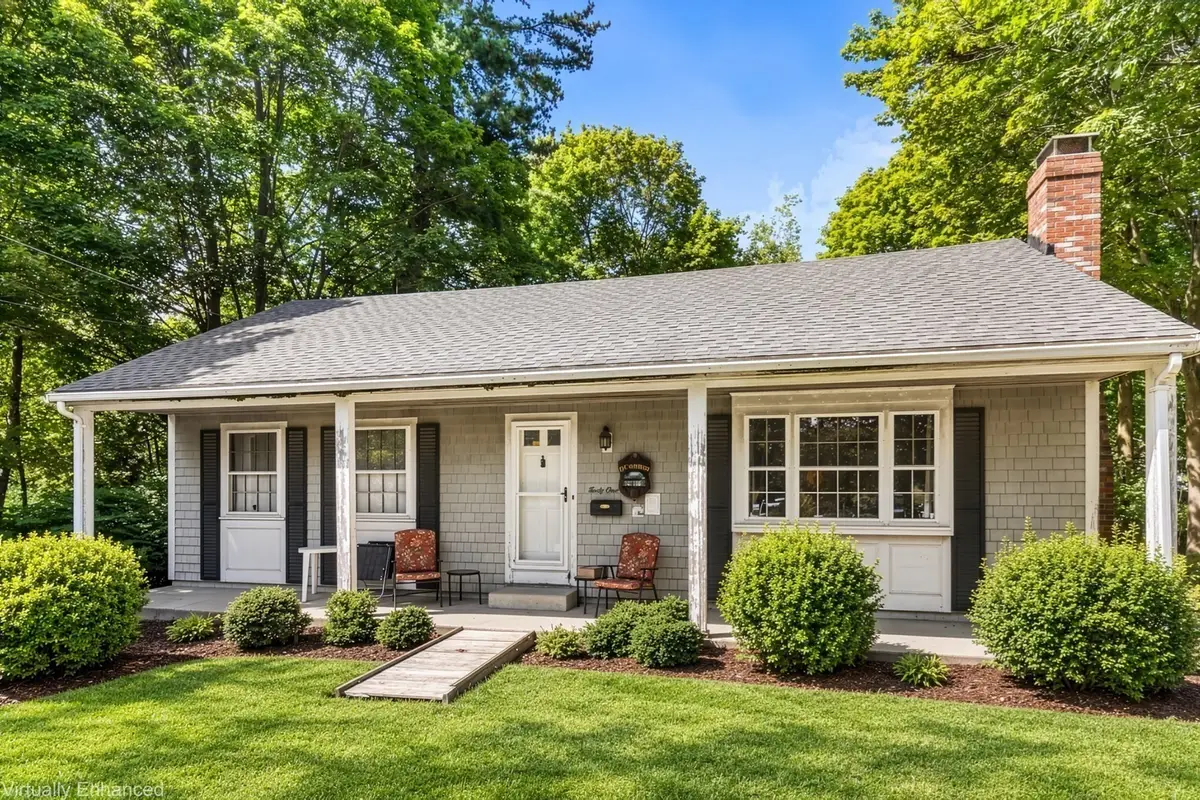 41 Academy Ave, Weymouth, MA 02189 - #1