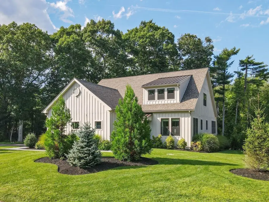 23 Kingston St, Kingston, MA 02364 - #2