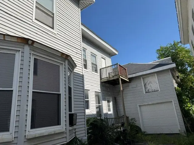 225 Branch St, Lowell, MA 01851 - #3