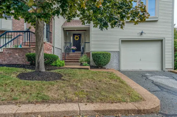 64 Maple St #A, Canton, MA 02021