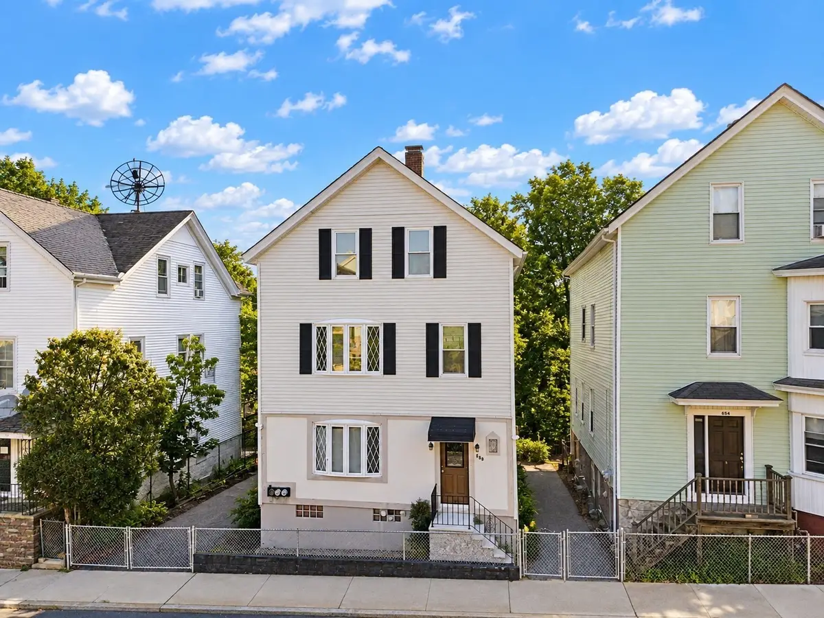 650 Third, Fall River, MA 02721 - #1
