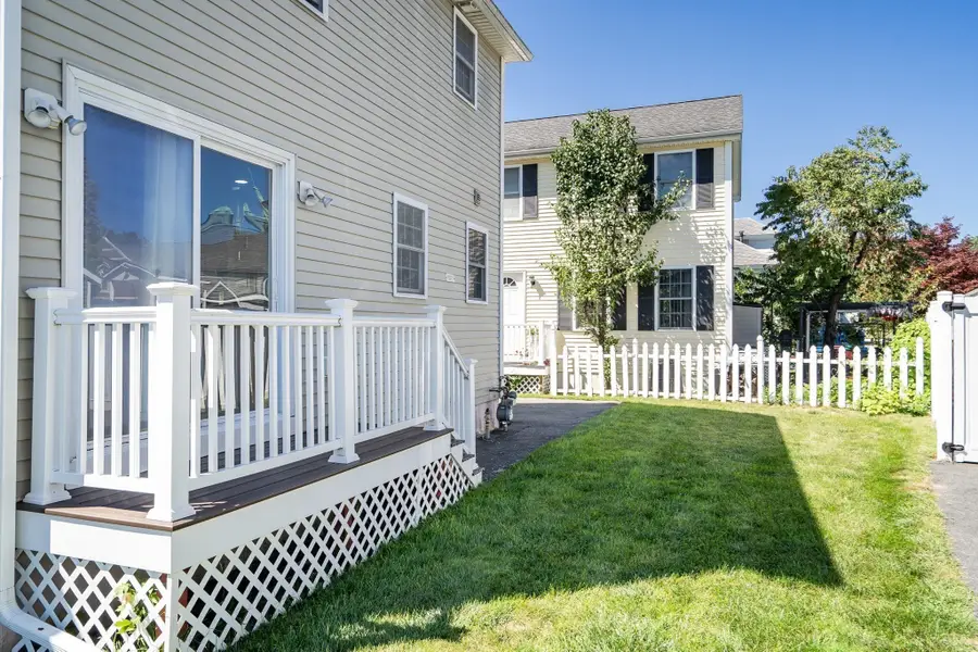5 Wright Street #B, Lowell, MA 01854 - #3