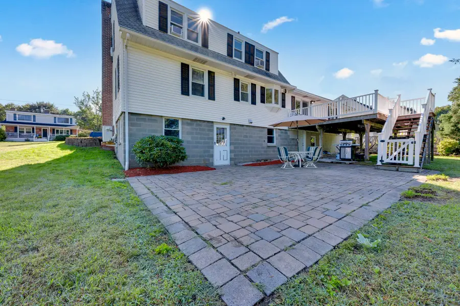 29 Carroll St, Auburn, MA 01501 - #2