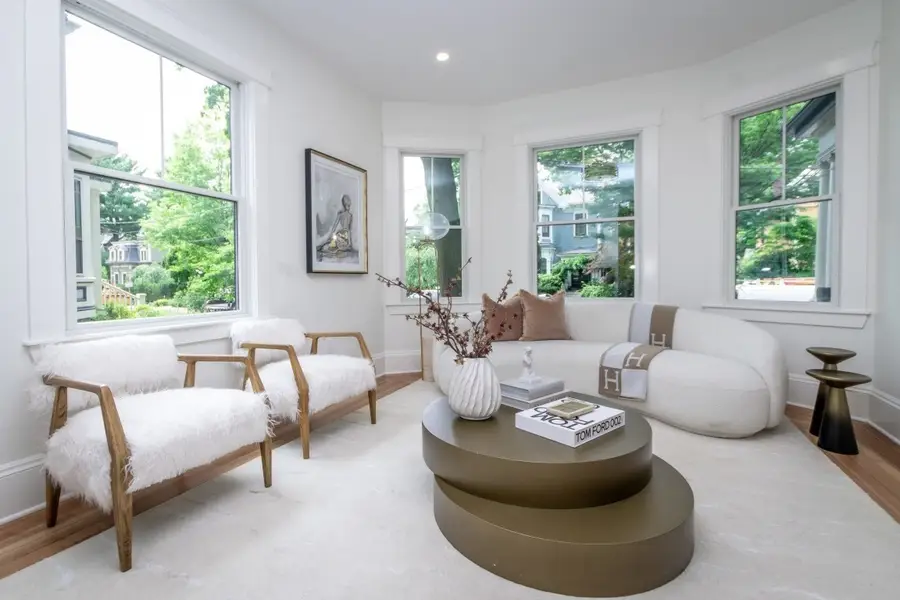 109 Lake View Ave, Cambridge, MA 02138 - #3