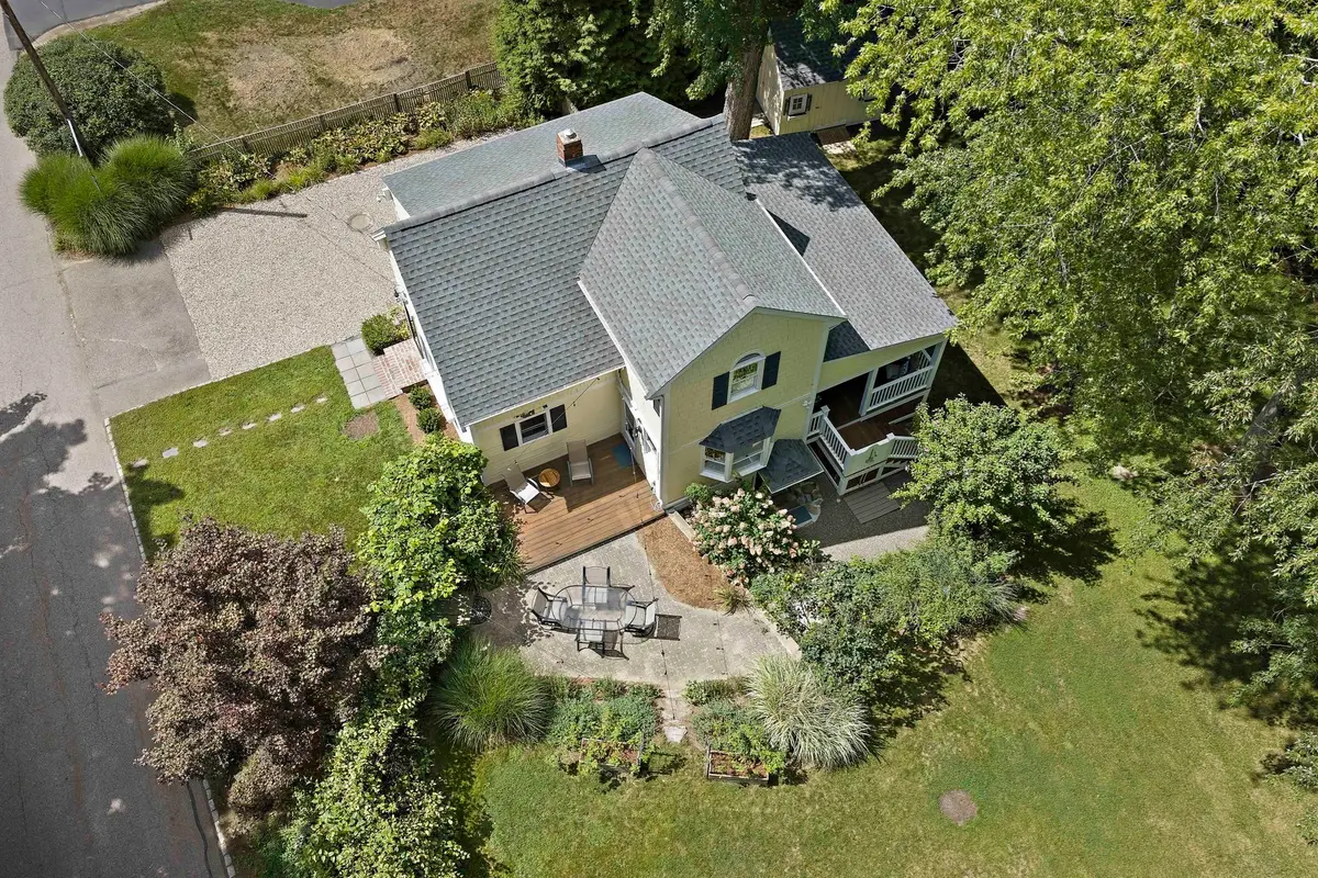 16 Oakland Ave, Hanover, MA 02339 - #1
