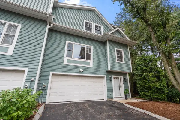79 Beecher Pl #5, Newton, MA 02459