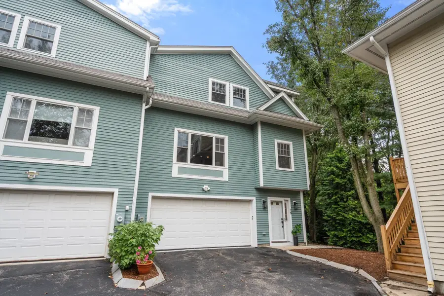 79 Beecher Pl #5, Newton, MA 02459 - #2