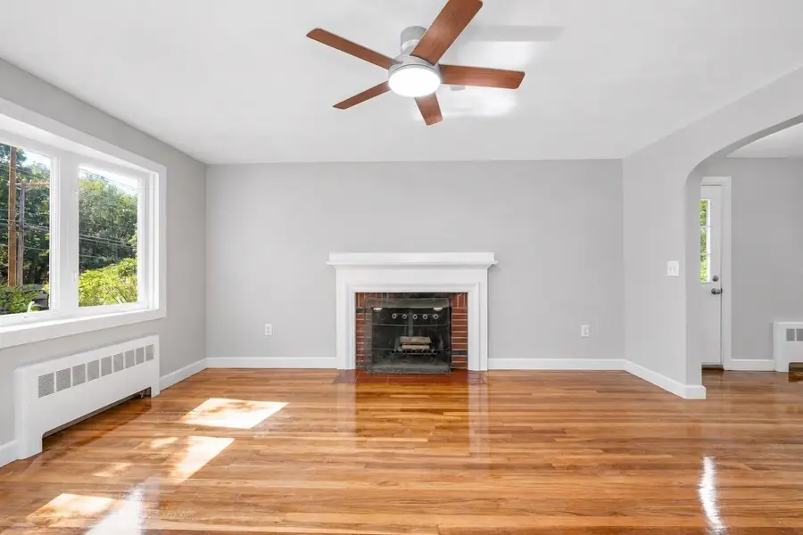 35 Forge Village Rd, Westford, MA 01886 - #3