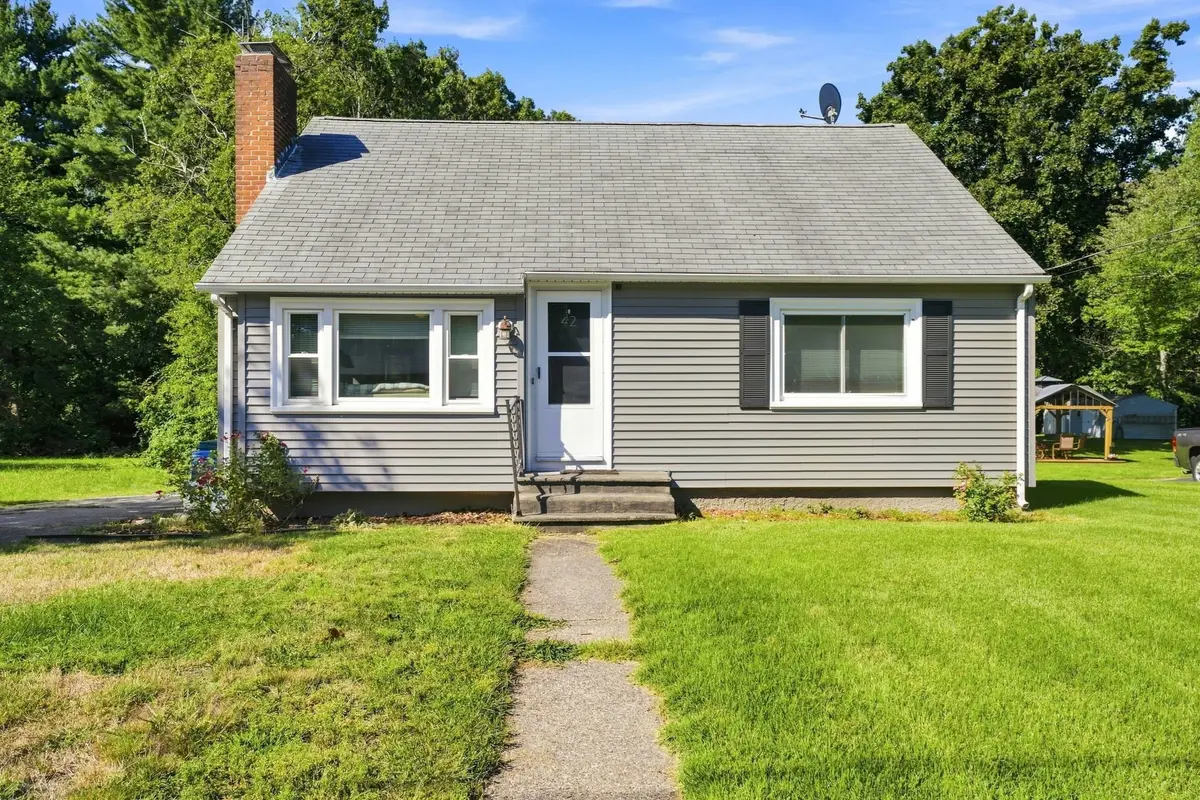 42 7 Mile River Dr, Attleboro, MA 02703 - #1