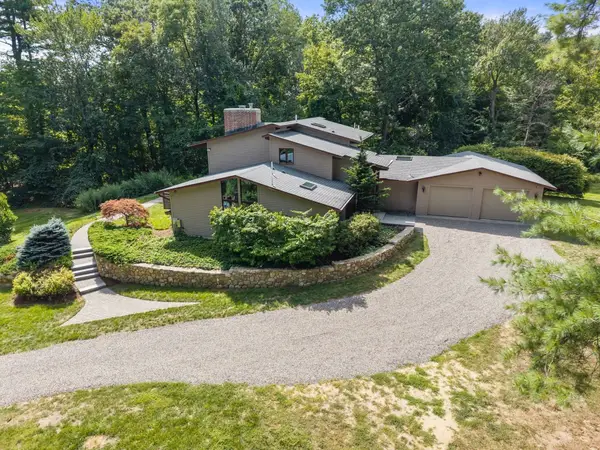 44 Vine Street, Andover, MA 01810