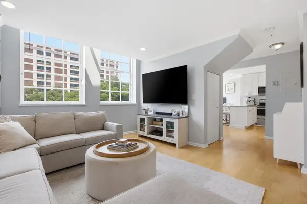 106 13th Street #321, Boston, MA 02129