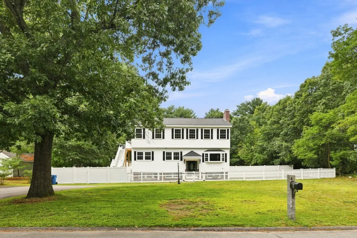 8 Victory Rd, Billerica, MA 01862 - #1