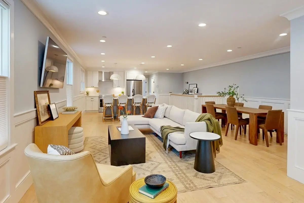 613 E 6th Street #1, Boston, MA 02127 - #1