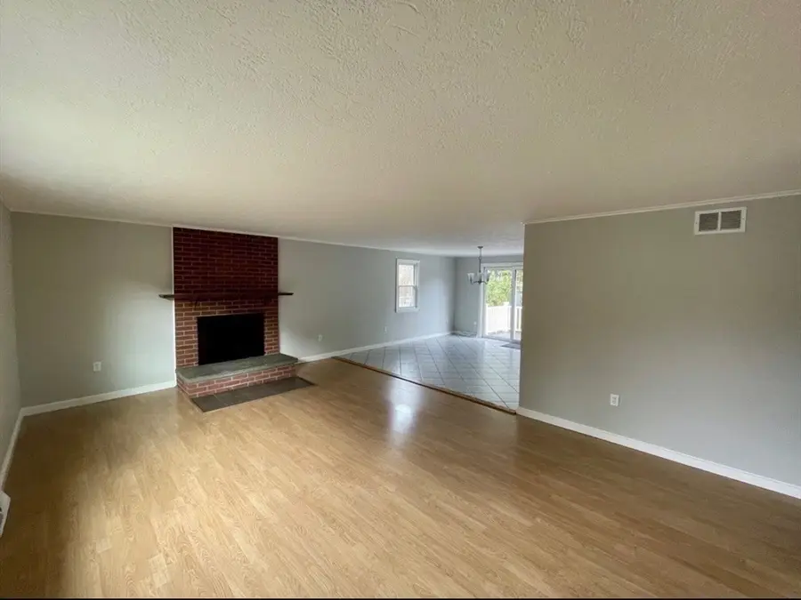 4 - 6 Willis Street, Framingham, MA 01702 - #2