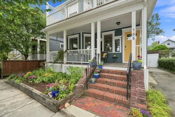 165 Fayerweather St #1, Cambridge, MA 02138