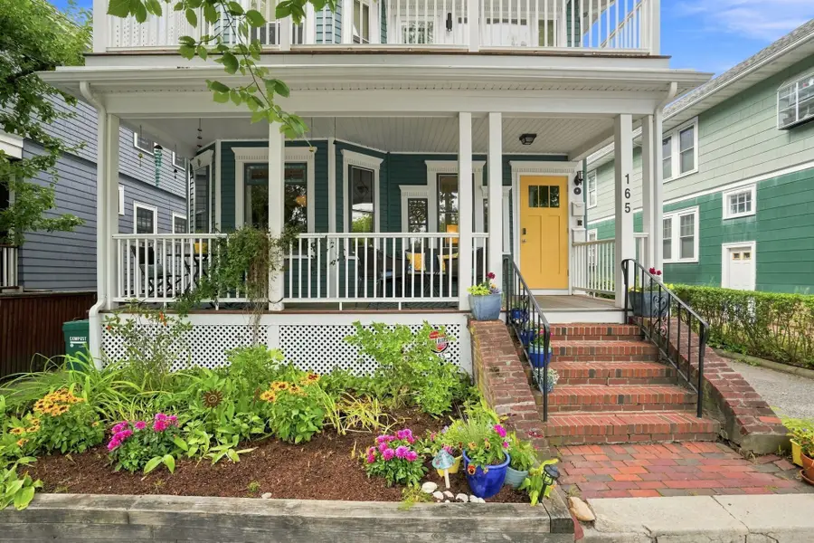 165 Fayerweather St #1, Cambridge, MA 02138 - #2