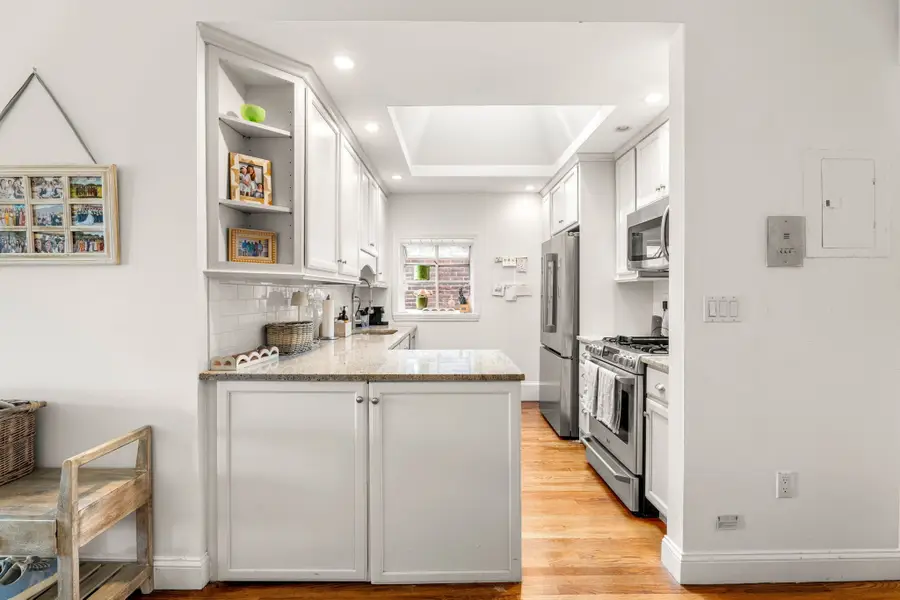 198 Saint Botolph St #9, Boston, MA 02115 - #3