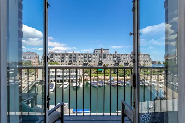 33 Commercial Wharf #41-42, Boston, MA 02110