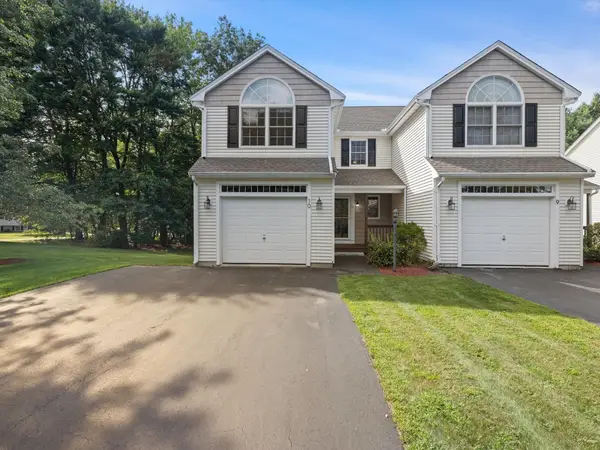 53 Lancaster Rd #10, Clinton, MA 01510